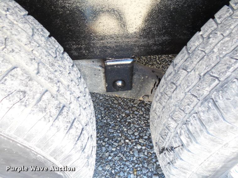 image for item K3345 2012 Mid-america utility trailer