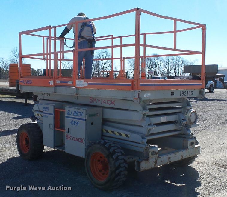 image for item K3348 2000 Skyjack SJ8831 scissor lift