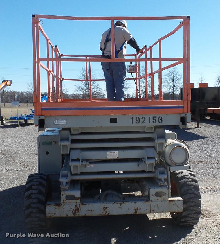 image for item K3348 2000 Skyjack SJ8831 scissor lift
