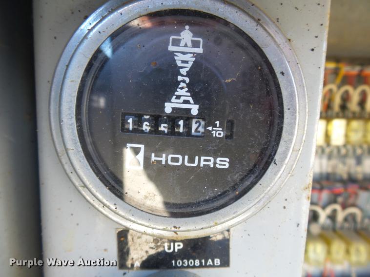 image for item K3348 2000 Skyjack SJ8831 scissor lift