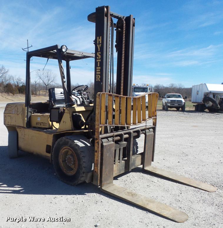 image for item K7701 1987 Hyster H90XL rough terrain forklift