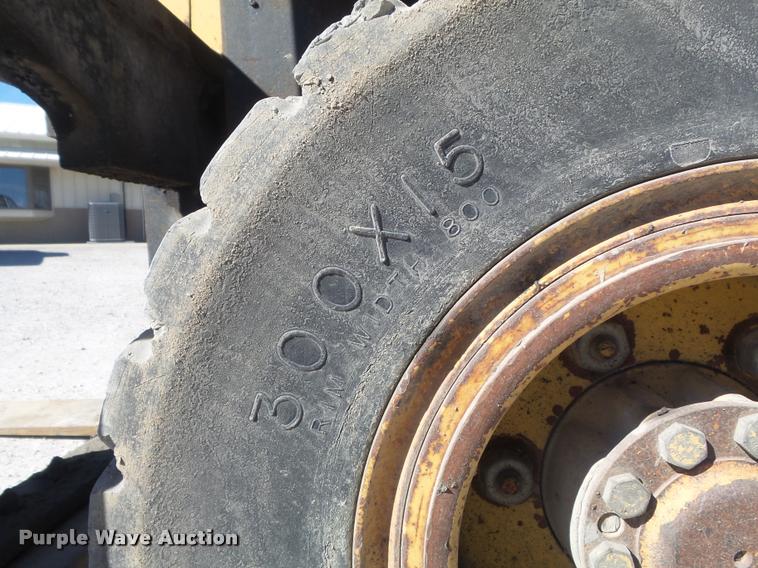 image for item K7701 1987 Hyster H90XL rough terrain forklift