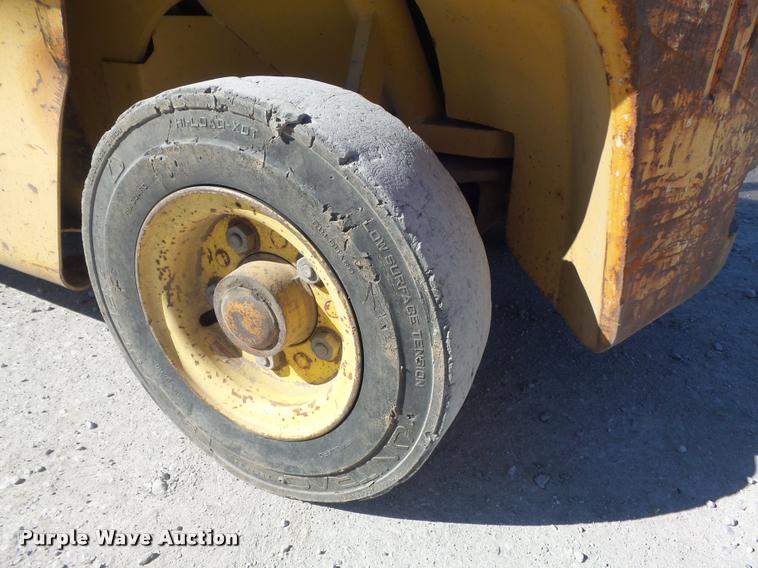 image for item K7701 1987 Hyster H90XL rough terrain forklift