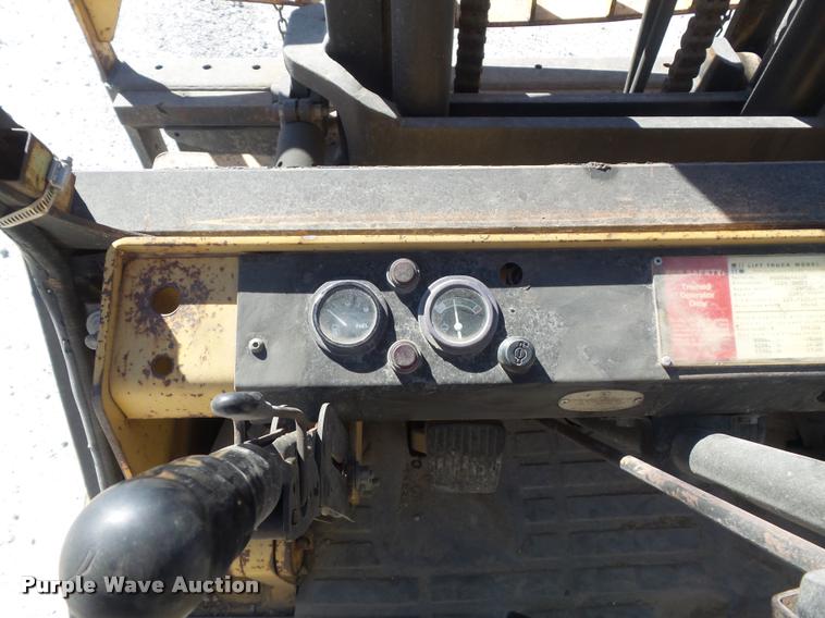 image for item K7701 1987 Hyster H90XL rough terrain forklift