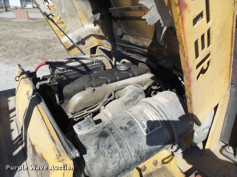 image for item K7701 1987 Hyster H90XL rough terrain forklift