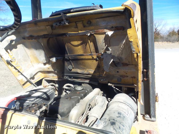 image for item K7701 1987 Hyster H90XL rough terrain forklift