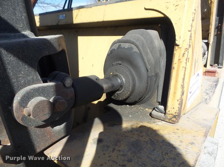 image for item K7701 1987 Hyster H90XL rough terrain forklift