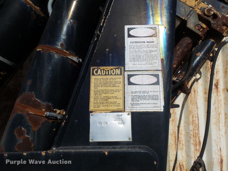 image for item K7702 1990 Dunbar Tico 2780 knuckle boom