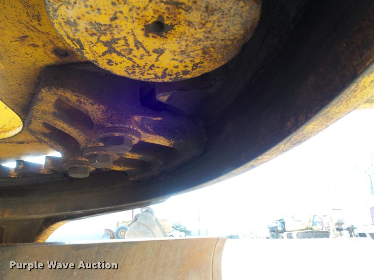 image for item K7703 1990 John Deere 772B motor grader