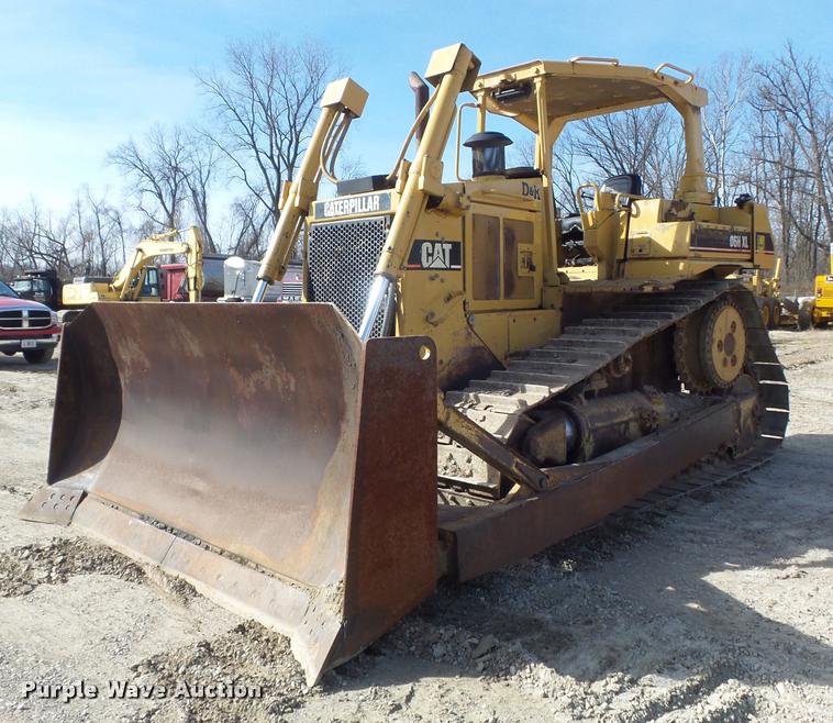 image for item K7704 1995 Caterpillar D6H XL Series II dozer