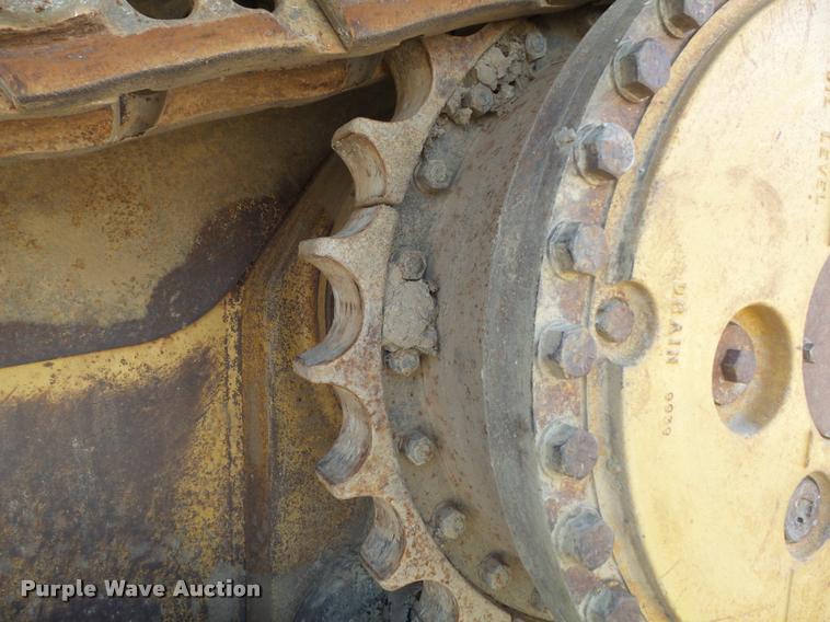 image for item K7704 1995 Caterpillar D6H XL Series II dozer