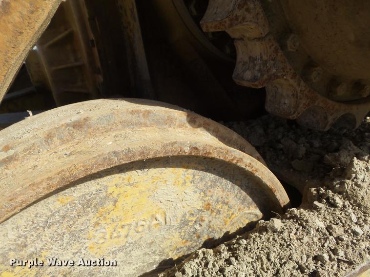 image for item K7704 1995 Caterpillar D6H XL Series II dozer