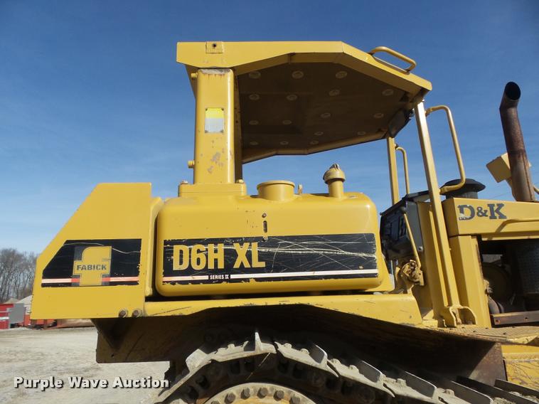 image for item K7704 1995 Caterpillar D6H XL Series II dozer