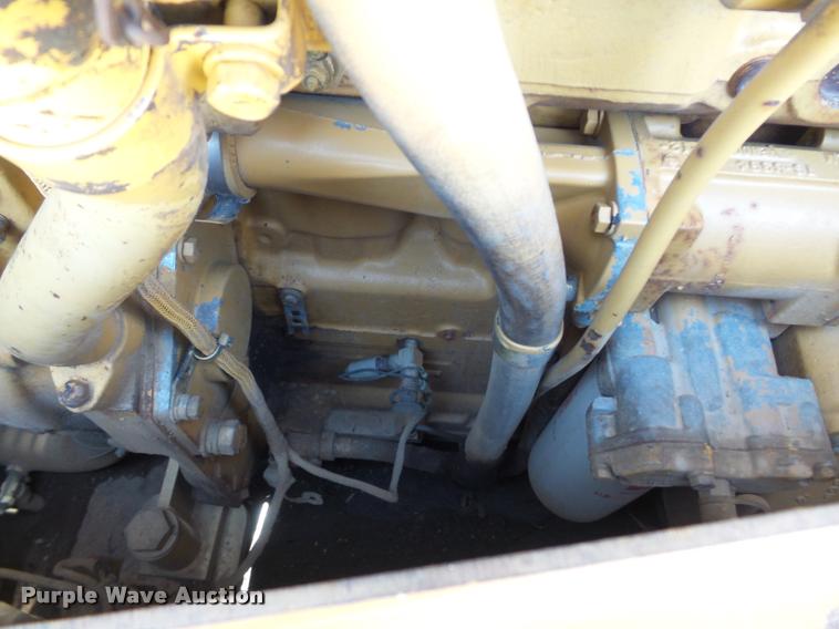 image for item K7704 1995 Caterpillar D6H XL Series II dozer