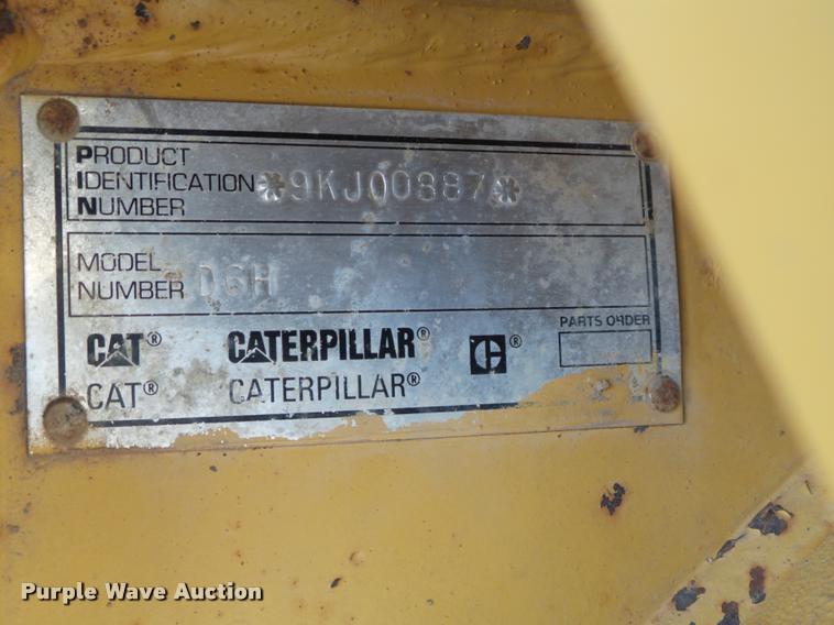 image for item K7704 1995 Caterpillar D6H XL Series II dozer
