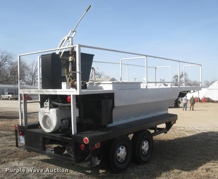 image for item L3939 1987 Bowie 1100TR hydromulcher