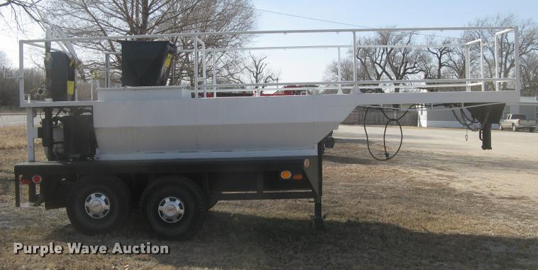 image for item L3939 1987 Bowie 1100TR hydromulcher