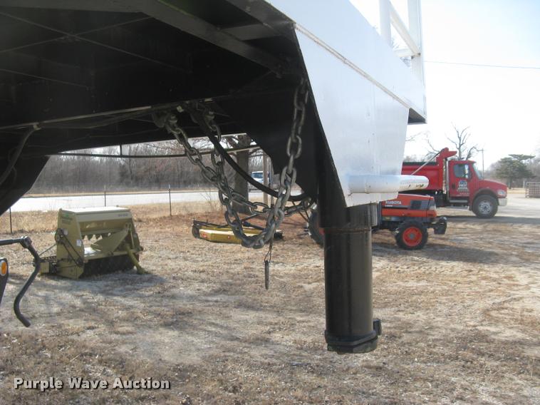 image for item L3939 1987 Bowie 1100TR hydromulcher