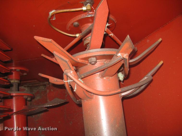 image for item L3939 1987 Bowie 1100TR hydromulcher