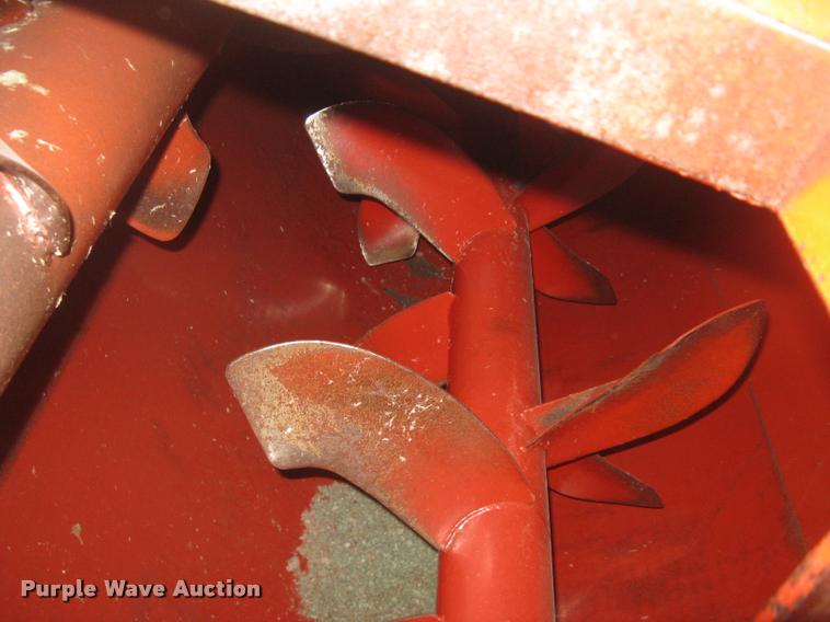 image for item L3939 1987 Bowie 1100TR hydromulcher