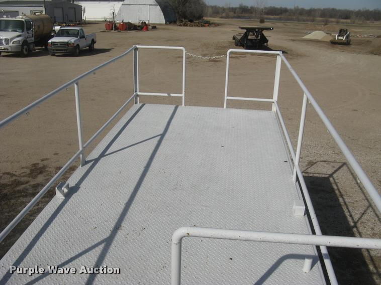 image for item L3939 1987 Bowie 1100TR hydromulcher