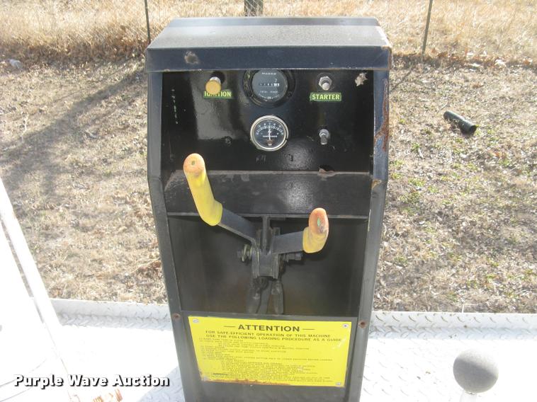 image for item L3939 1987 Bowie 1100TR hydromulcher