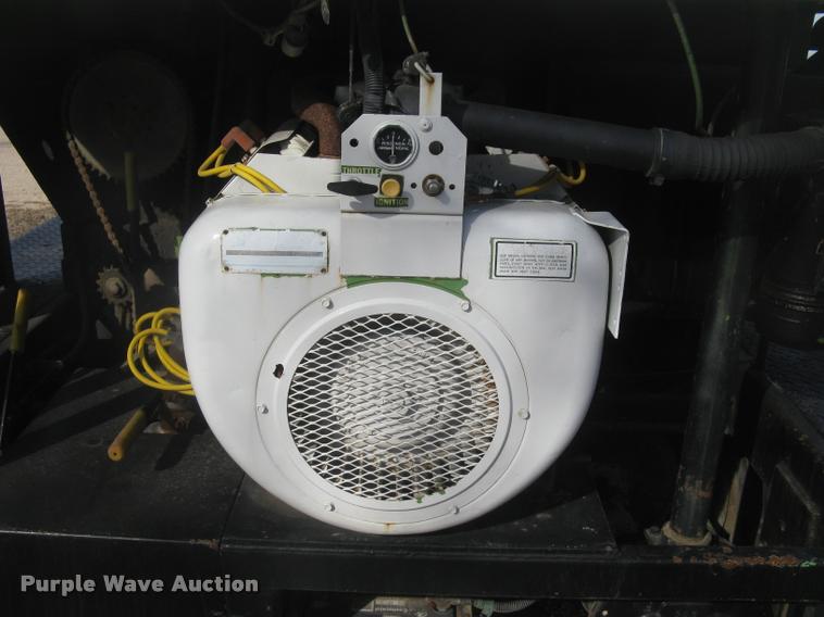 image for item L3939 1987 Bowie 1100TR hydromulcher