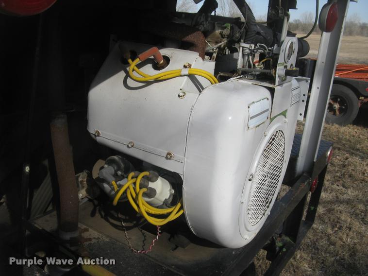 image for item L3939 1987 Bowie 1100TR hydromulcher