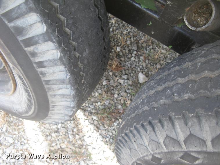 image for item L3939 1987 Bowie 1100TR hydromulcher