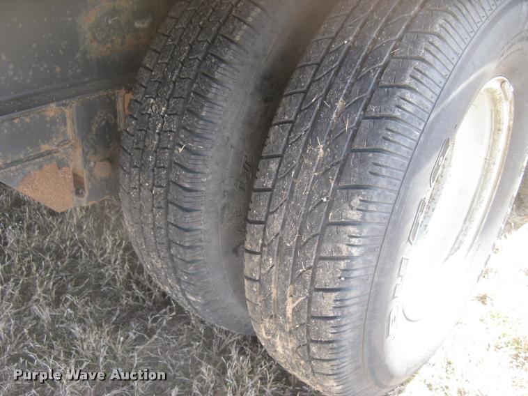 image for item L3941 2004 PJ equipment trailer