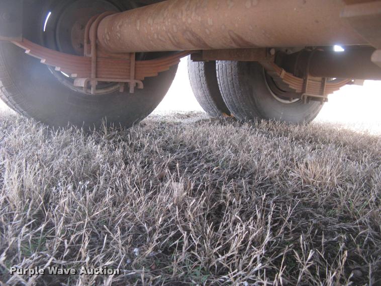 image for item L3941 2004 PJ equipment trailer