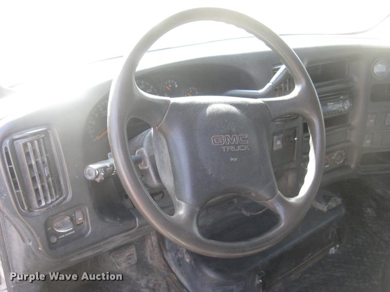 image for item L3943 2004 GMC C5500 flatbed truck