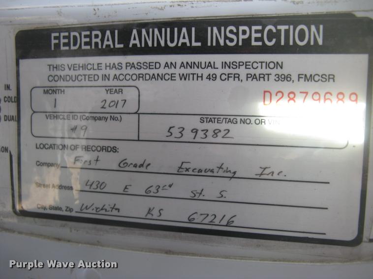 image for item L3943 2004 GMC C5500 flatbed truck