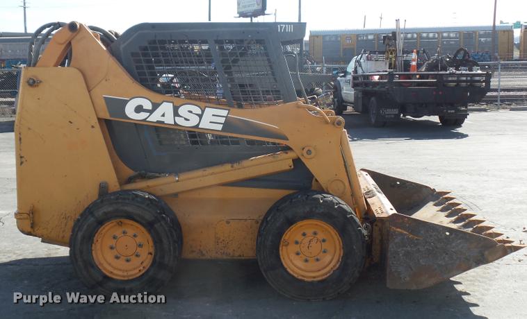 image for item L4593 2007 Case 465 skid steer