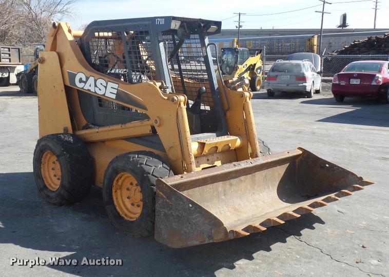 image for item L4593 2007 Case 465 skid steer