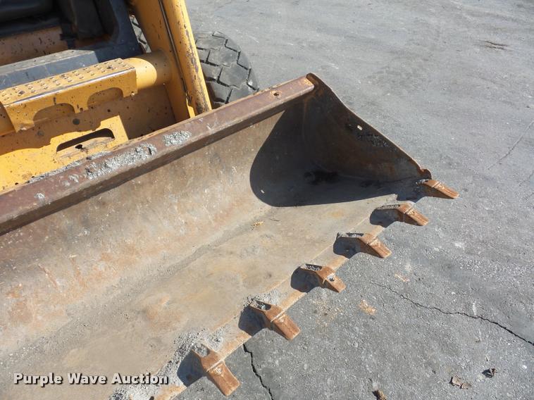 image for item L4593 2007 Case 465 skid steer