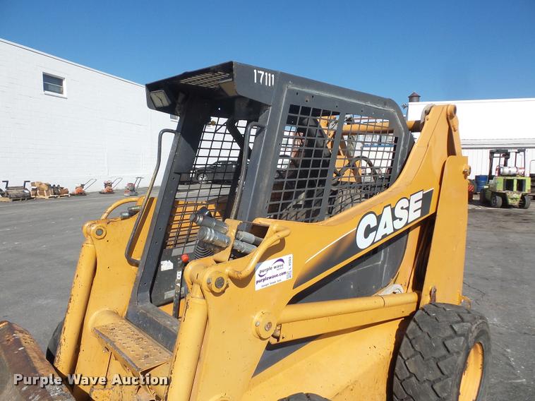 image for item L4593 2007 Case 465 skid steer