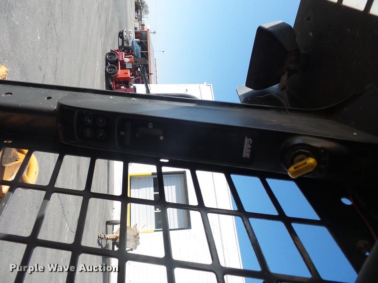 image for item L4593 2007 Case 465 skid steer