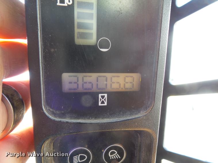 image for item L4593 2007 Case 465 skid steer