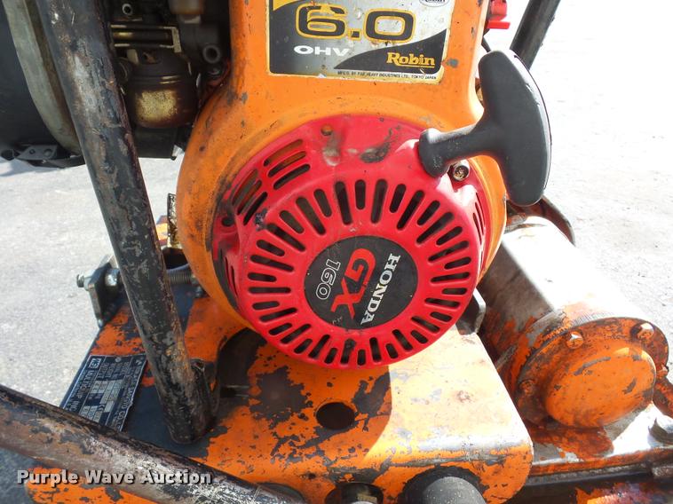 image for item L4595 Multi Quip MVC-90L plate compactor