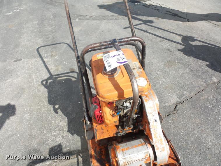 image for item L4595 Multi Quip MVC-90L plate compactor