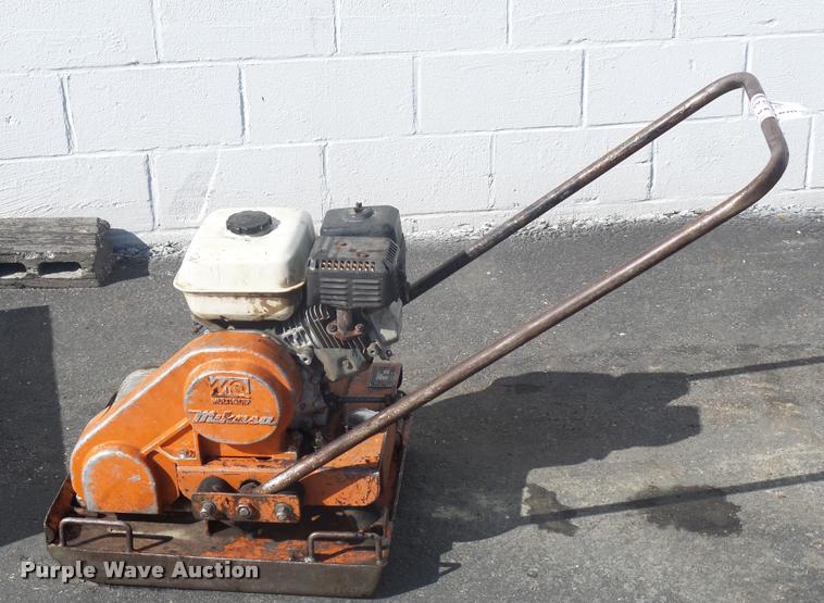 image for item L4596 Multi Quip MVC-90H plate compactor