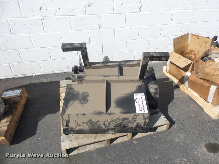 image for item L4598 LeeBoy 8515 paver parts
