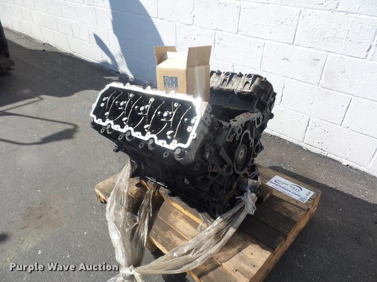 image for item L4599 6.0L V8 diesel engine
