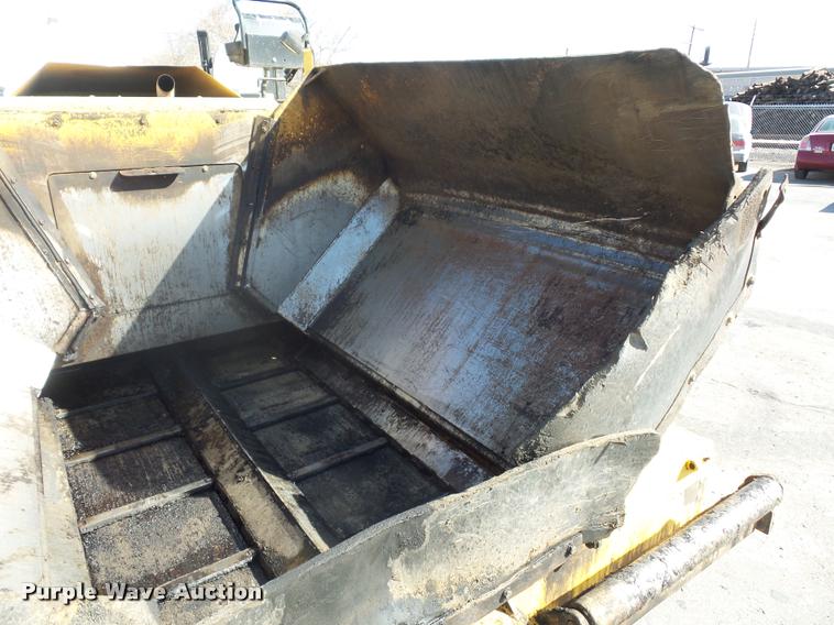 image for item L4600 2012 Weiler P-385 paver