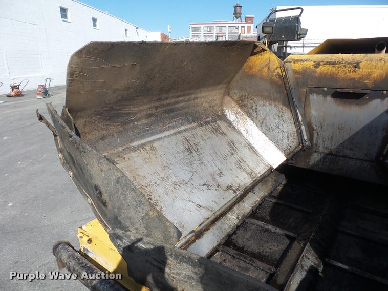 image for item L4600 2012 Weiler P-385 paver