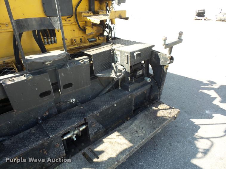 image for item L4600 2012 Weiler P-385 paver