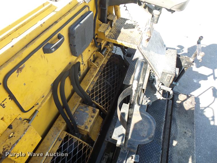 image for item L4600 2012 Weiler P-385 paver