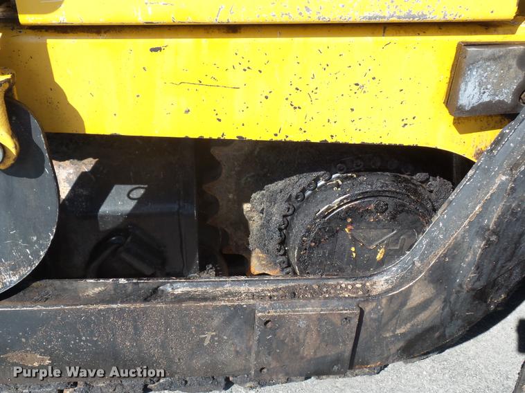 image for item L4600 2012 Weiler P-385 paver