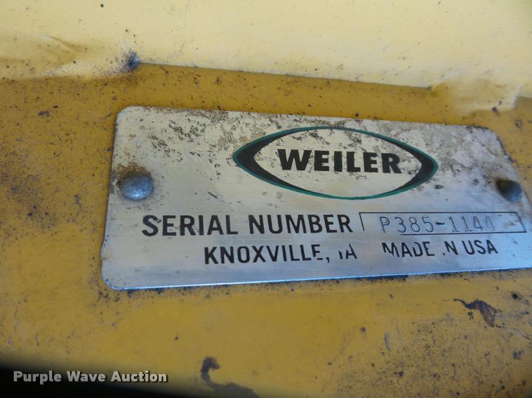 image for item L4600 2012 Weiler P-385 paver